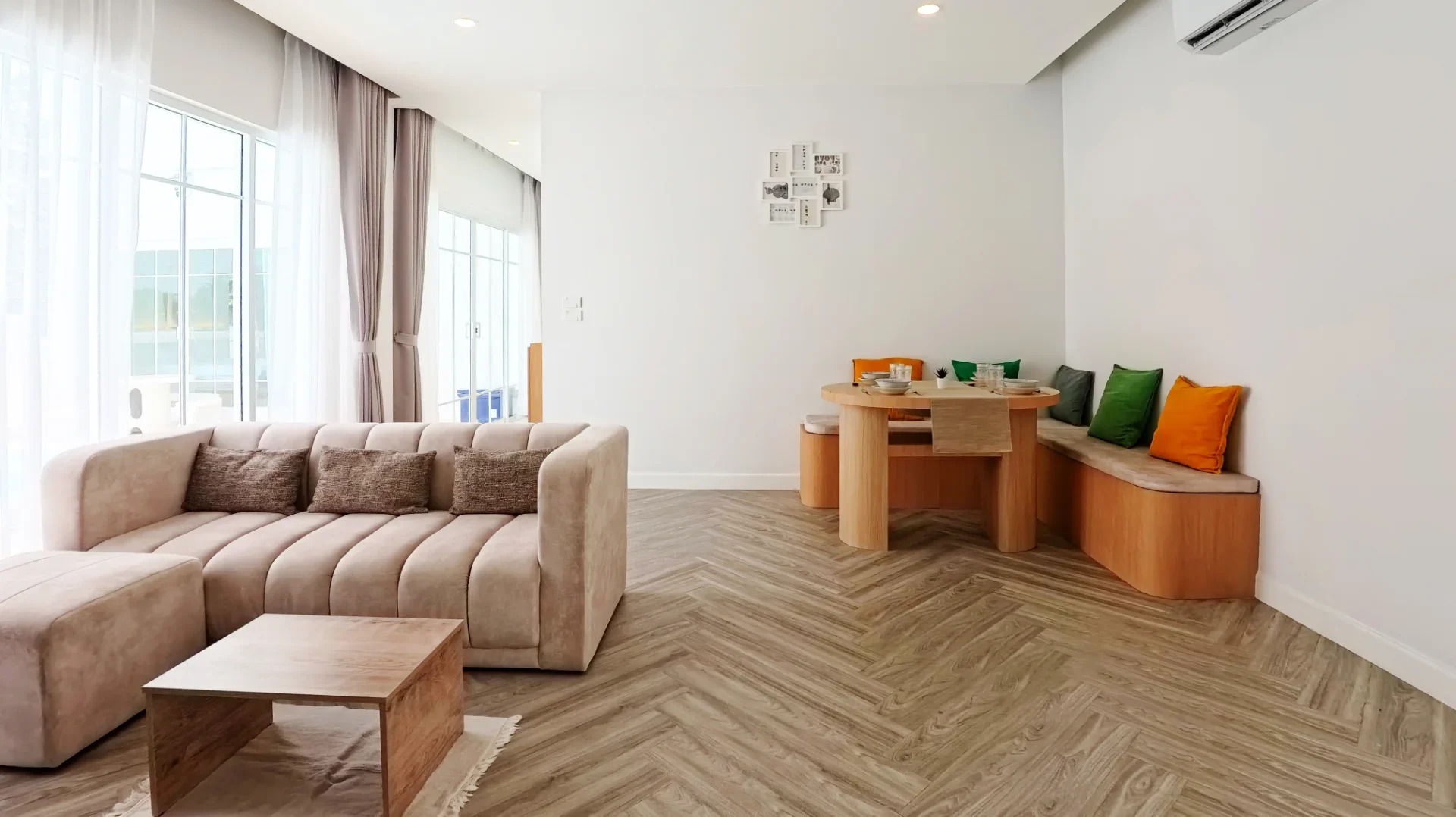 Ellie Riviera Pool Villa พูลวิลล่าชะอำ รูปที่ 4