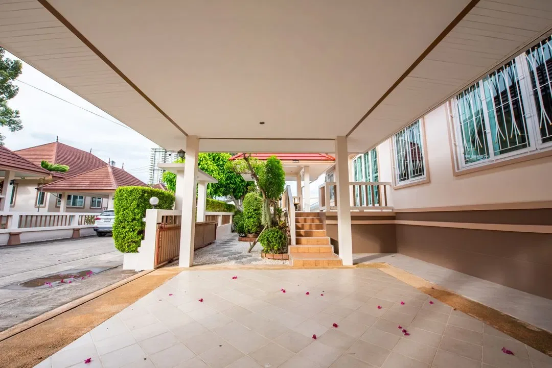 By The Beach Pool Villa รูปที่ 36