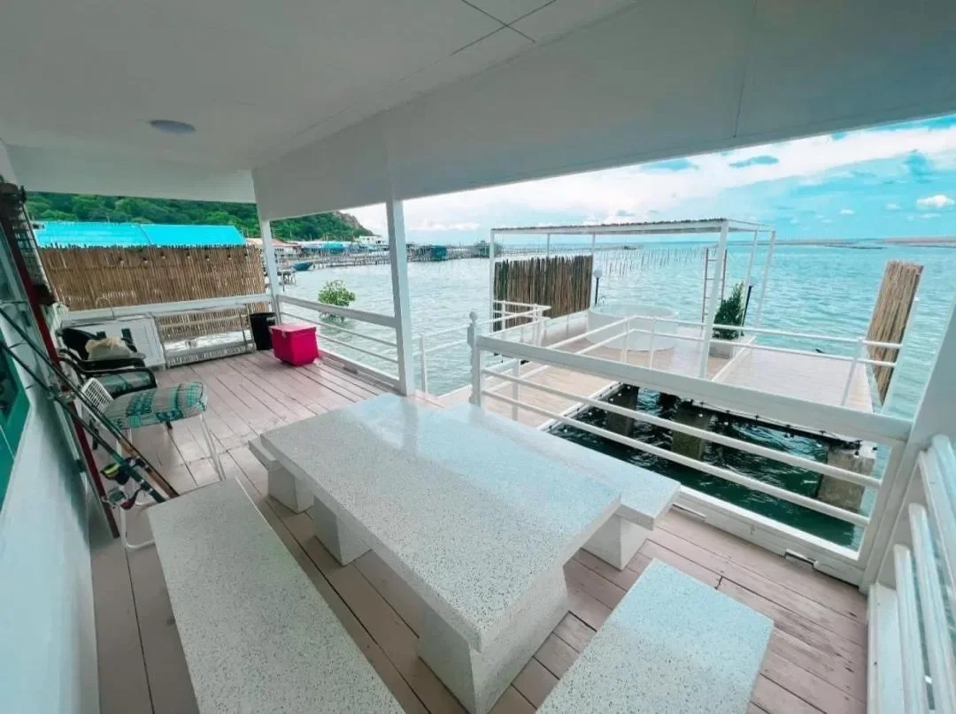 Terrace House บางแสน บางแสน สูงสุด 10 คน