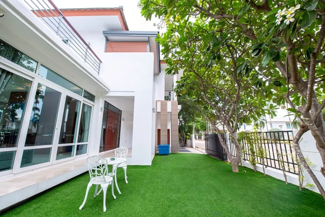 SeaBreeze Grand Villa Pattaya photo 17