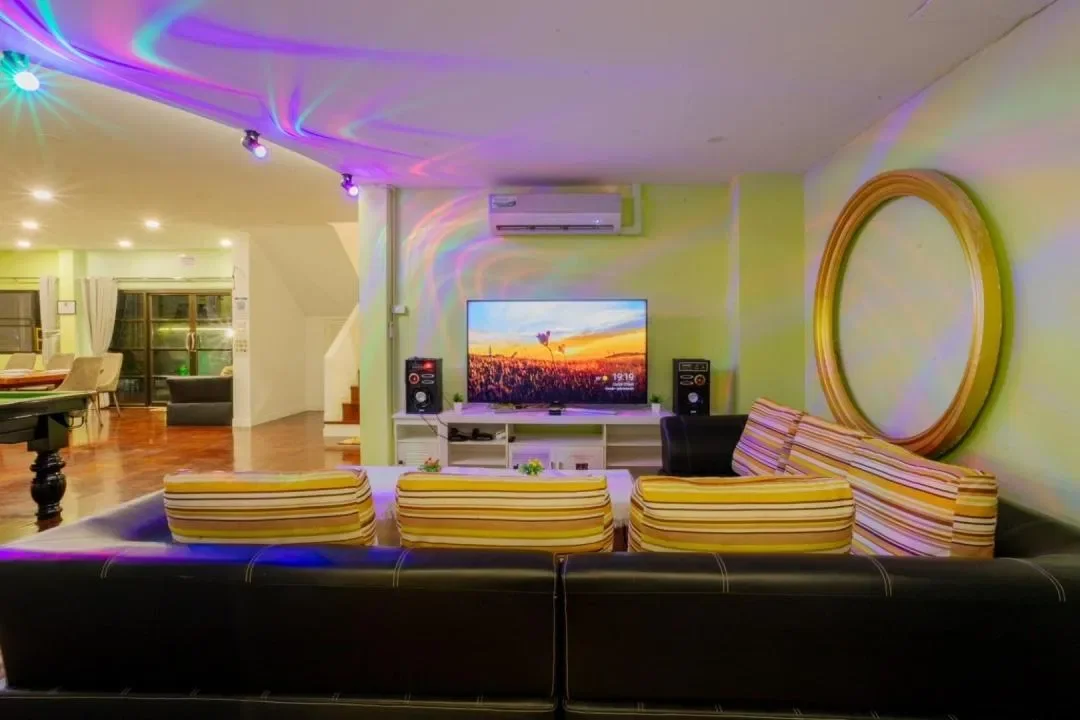 Disco pop รูปที่ 27