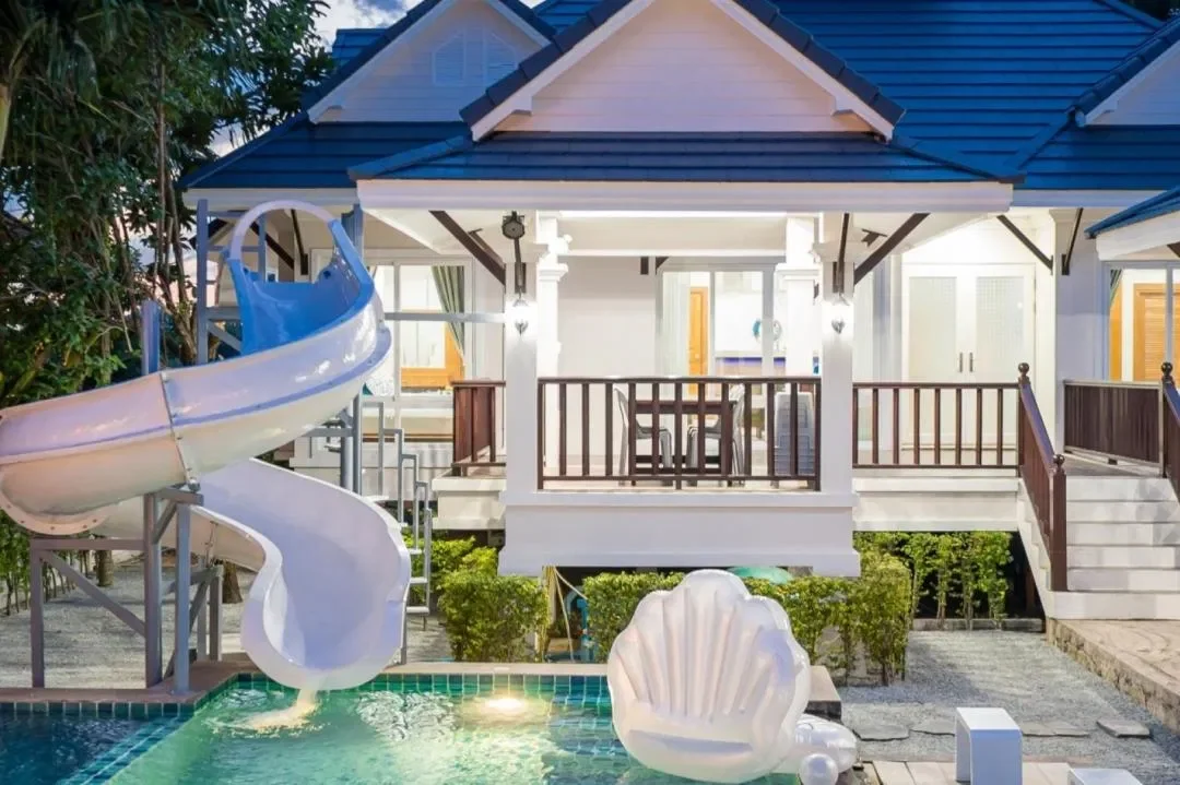 About a beach รูปที่ 37