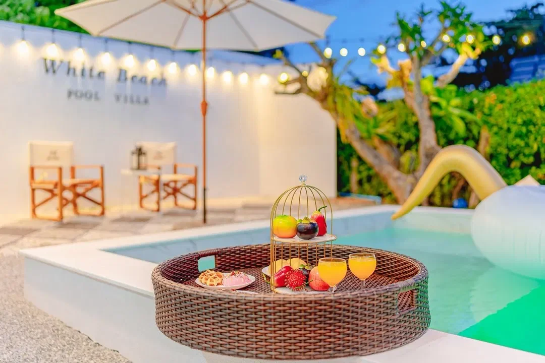 White Beach รูปที่ 21