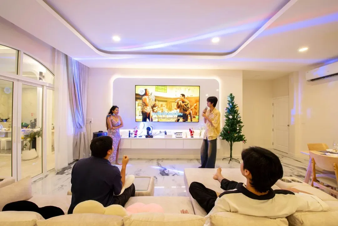 White Romance รูปที่ 9