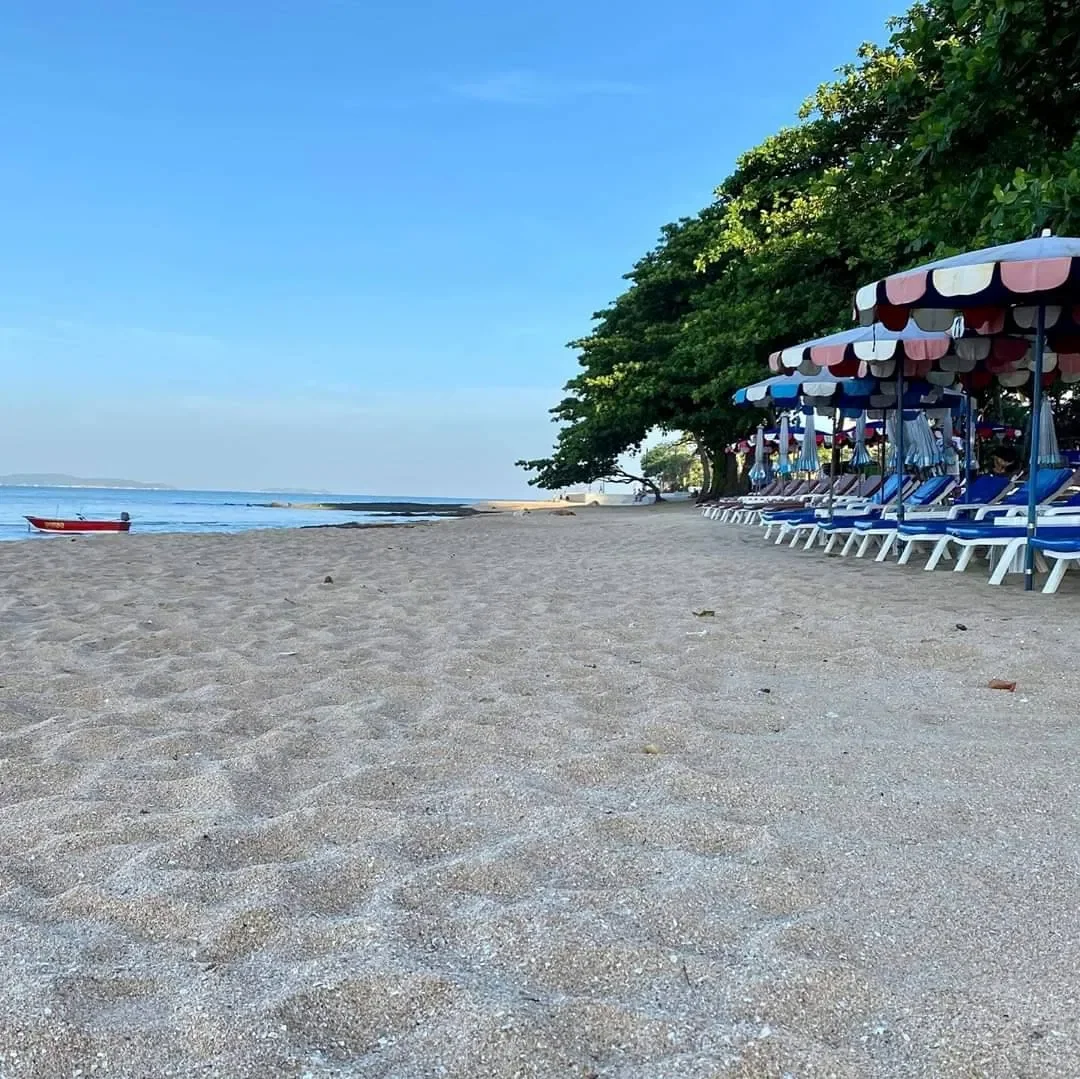 6 BEDROOM BEACH FRONT รูปที่ 24