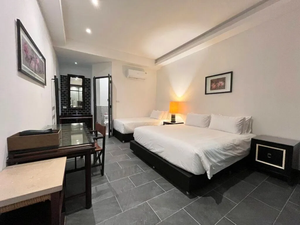 7 BEDROOM WITH GAME ROOM รูปที่ 8