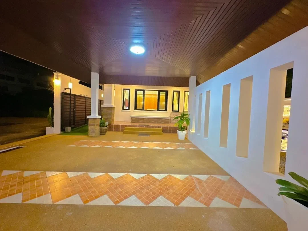 Lunlana Sea View Pool Villa Pattaya第38张