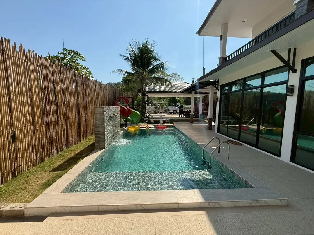 J Pool บางเสร่ รูปที่ 20