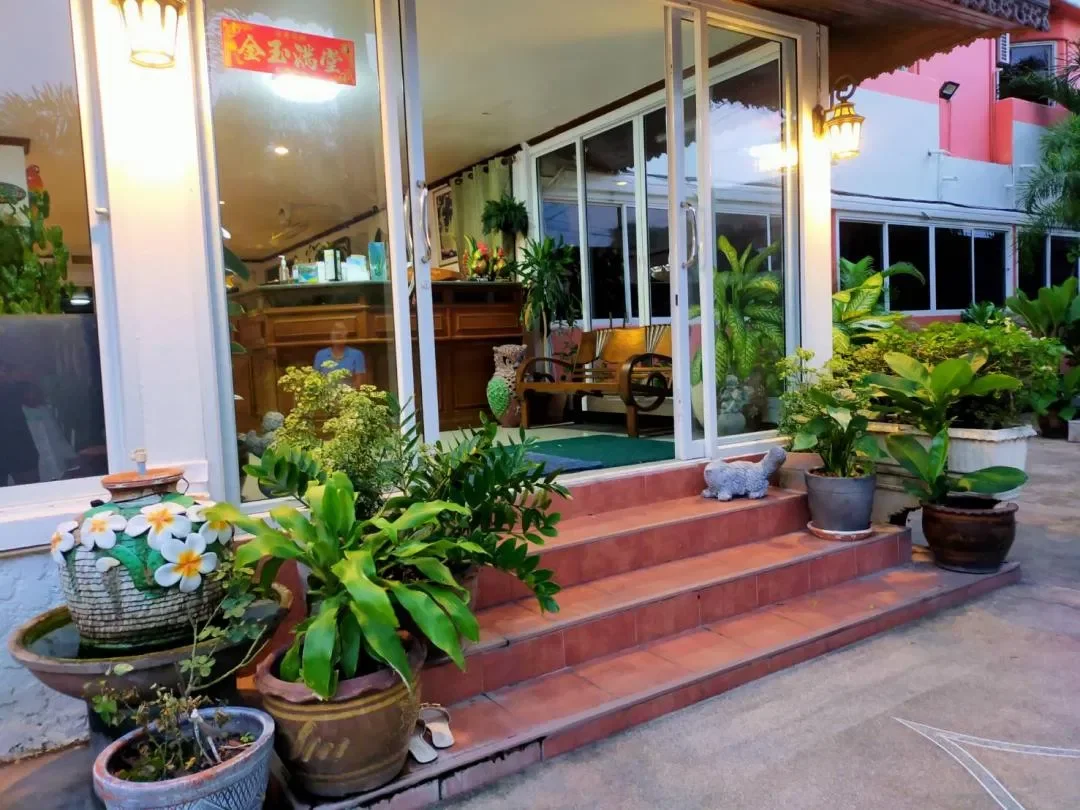 Beery nearly beach รูปที่ 18