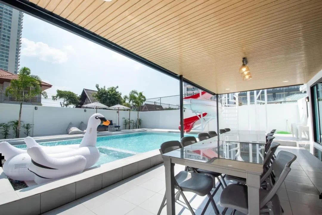 Beach point รูปที่ 18