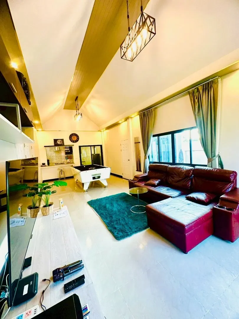 Linda poolvilla รูปที่ 26