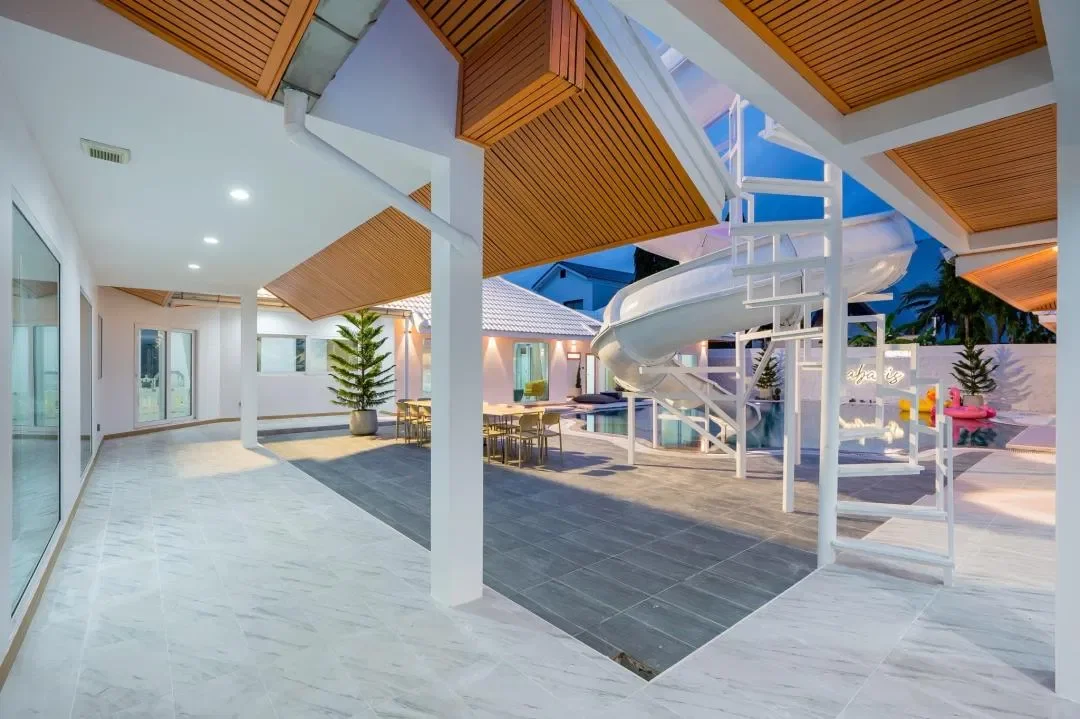 Labaris poolvilla รูปที่ 22