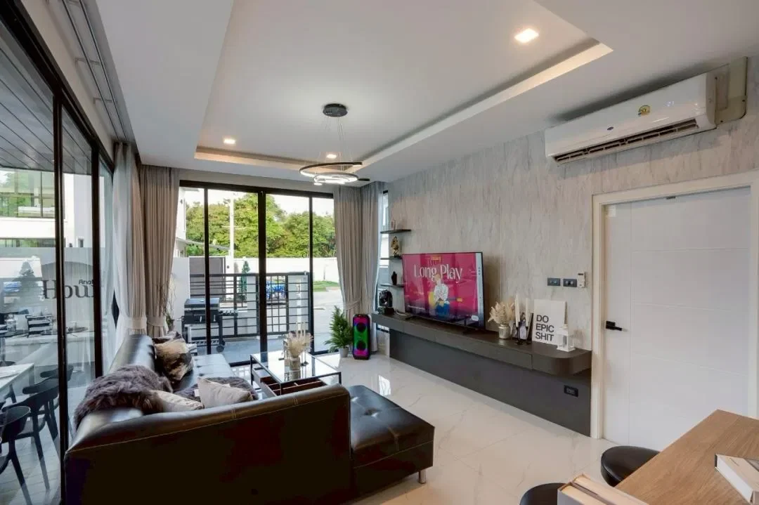 Another Hour รูปที่ 14