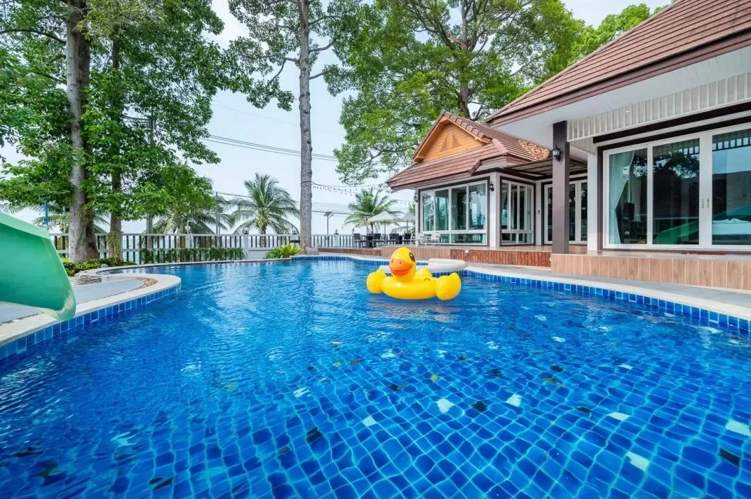 RimLay Beachfront Pool Villa รูปที่ 20