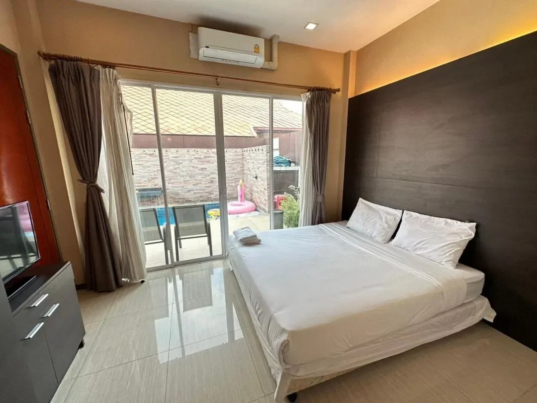 Home Hug Pool Villa Pattaya2 รูปที่ 4