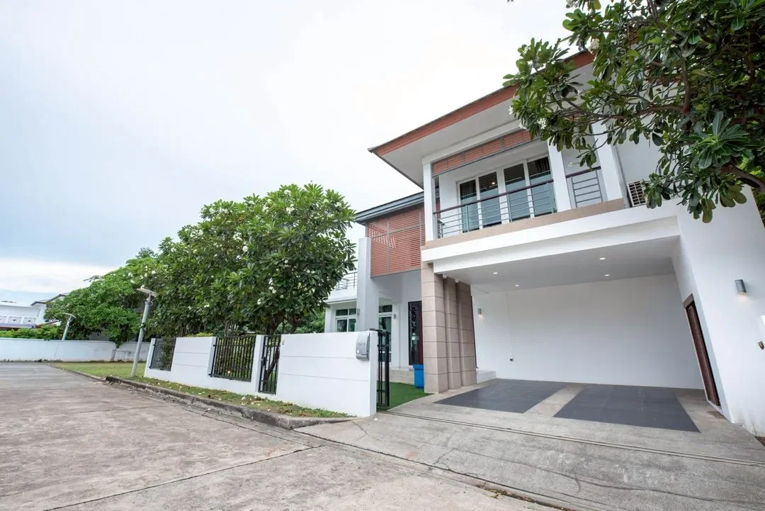 SeaBreeze Grand Villa Pattaya photo 39
