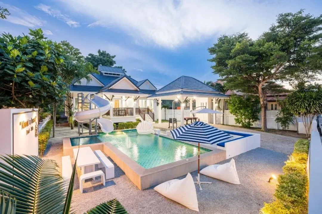 About a beach รูปที่ 38