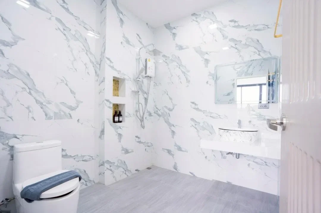 Claire รูปที่ 10