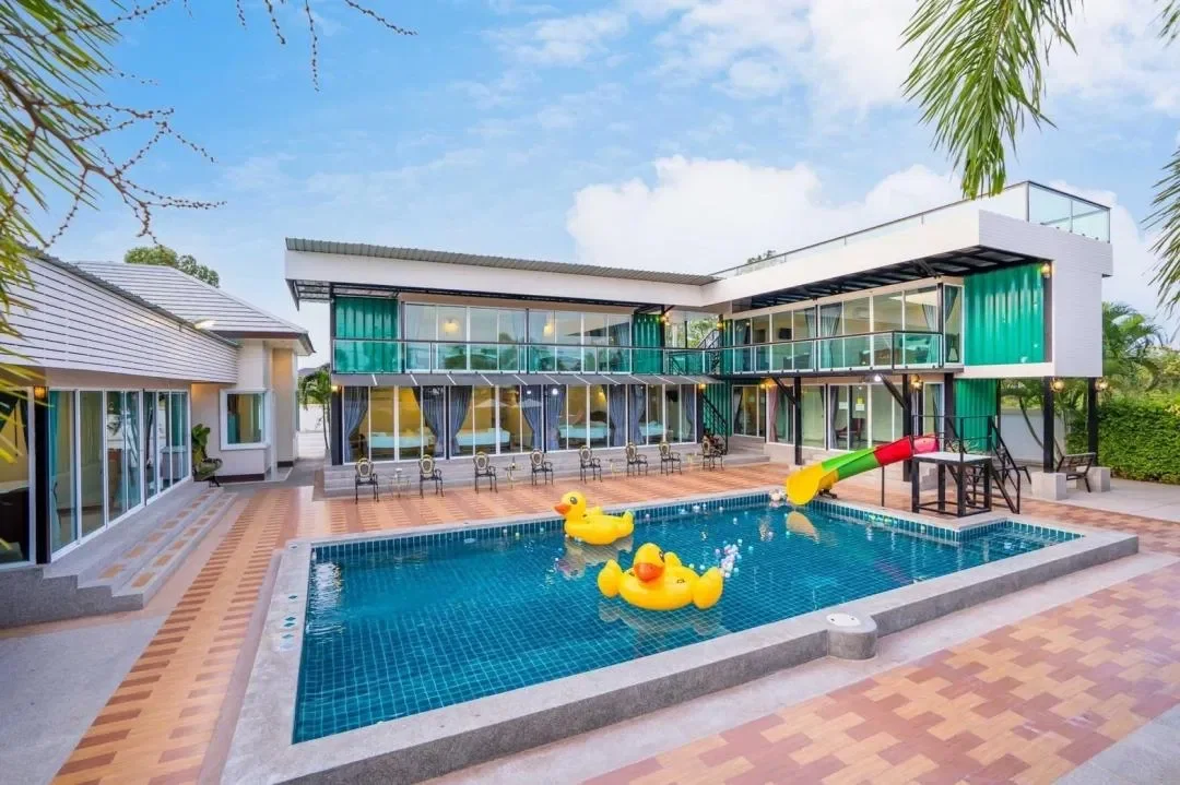 Royal bluetic pool villa by stay classy @Cha-am第13张