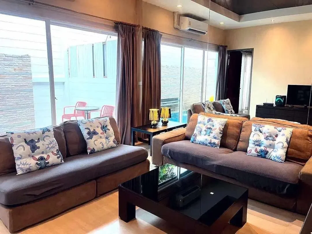 Home Hug Pool Villa Pattaya (B20) รูปที่ 11