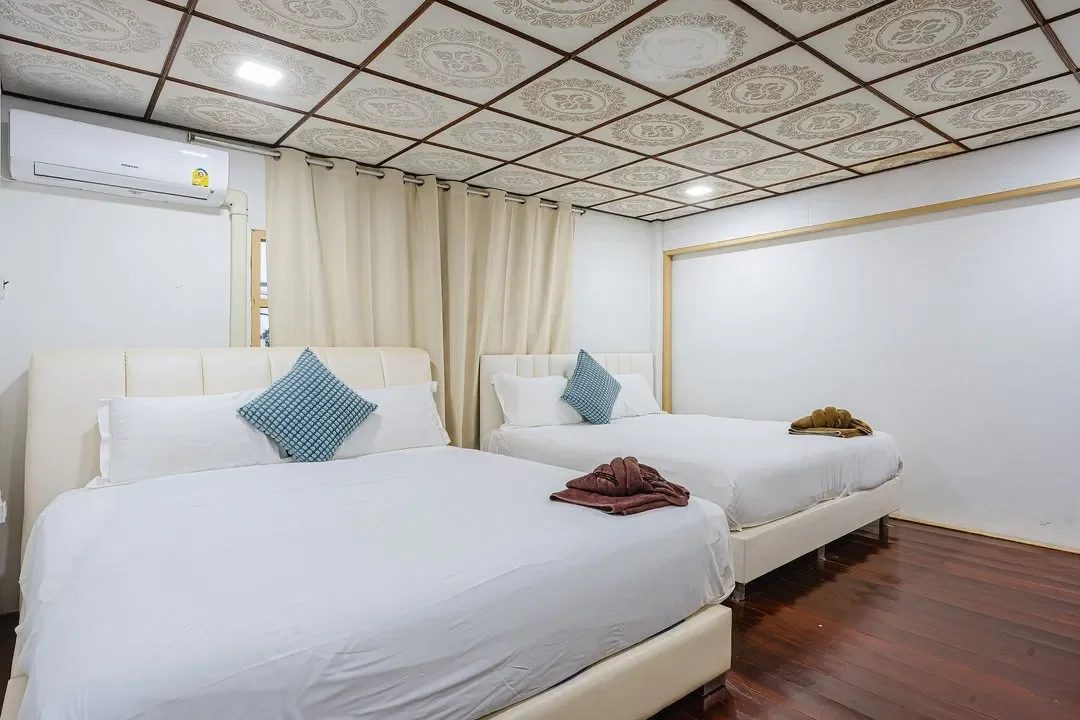 White Beach รูปที่ 22