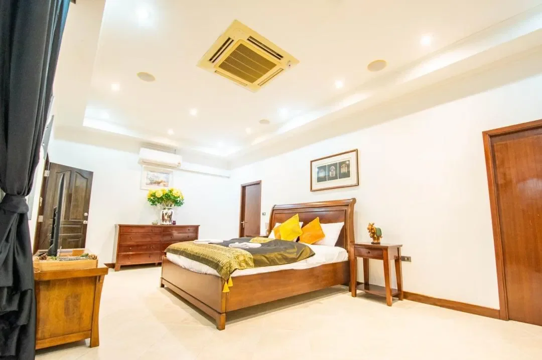 Majestic 98 รูปที่ 2