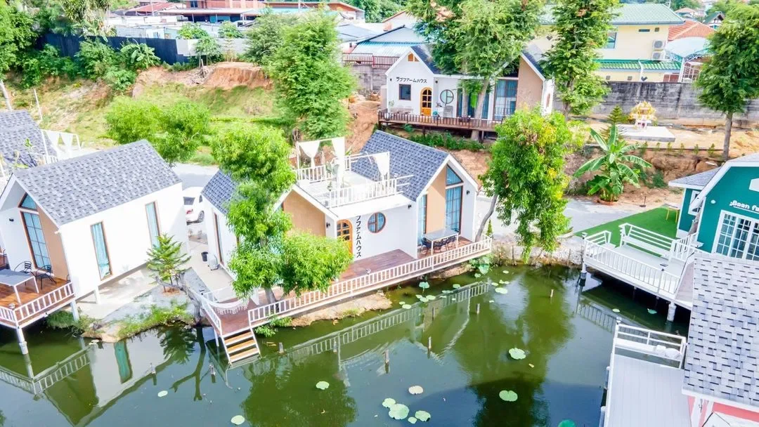 White Lotus House n.12 พัทยา สูงสุด 6 คน