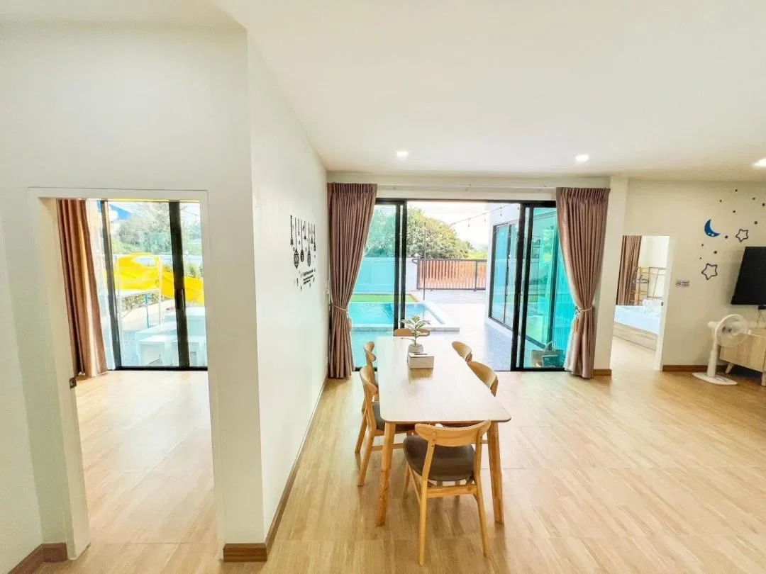 Dolly Pool Villa Sattahip รูปที่ 17