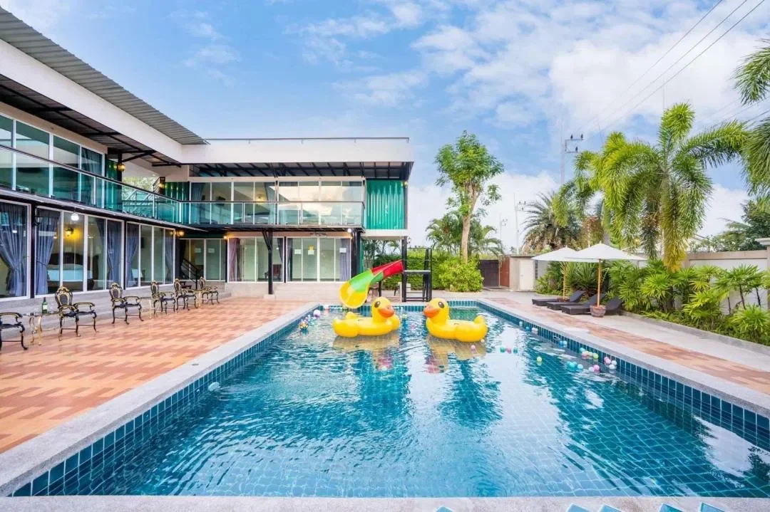 Royal bluetic pool villa by stay classy @Cha-am第14张
