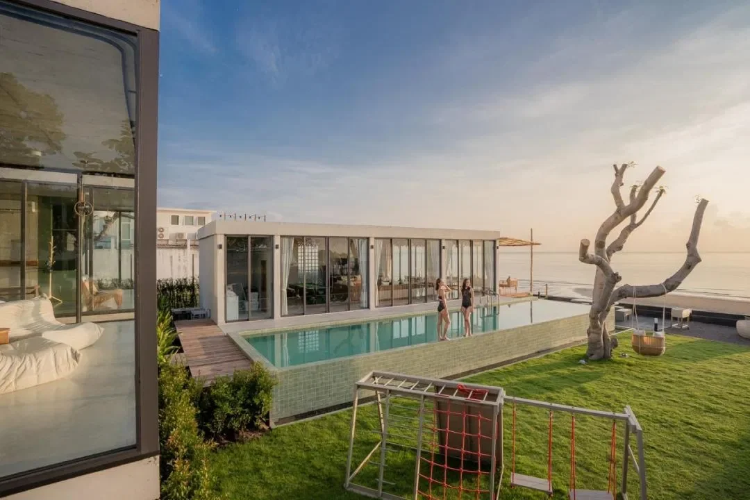 SEA FAN BEACH FRONT HUAHIN หัวหิน สูงสุด 20 คน