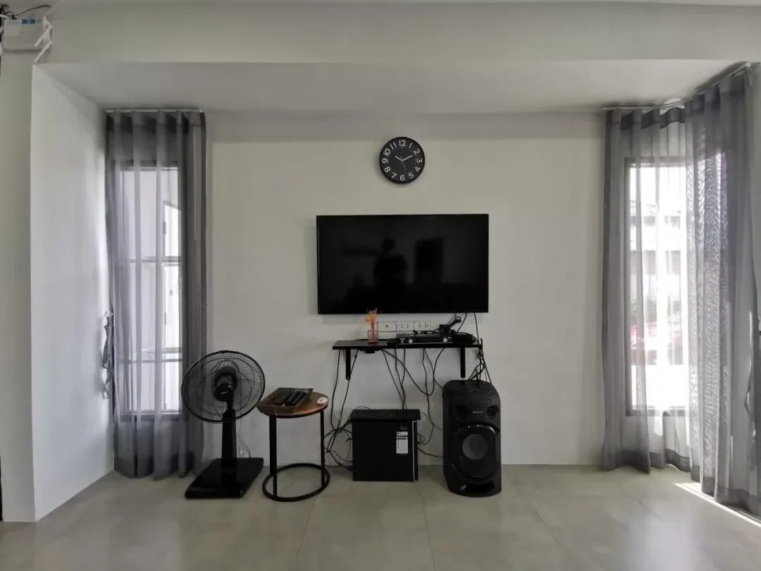 Safe House รูปที่ 18