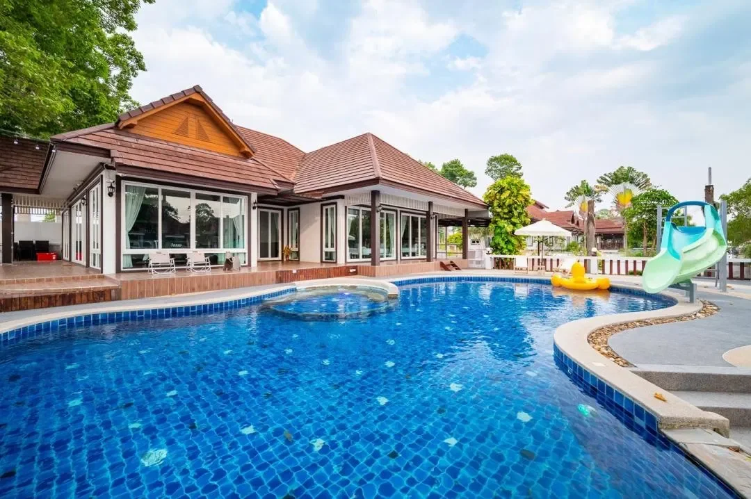 RimLay Beachfront Pool Villa รูปที่ 21