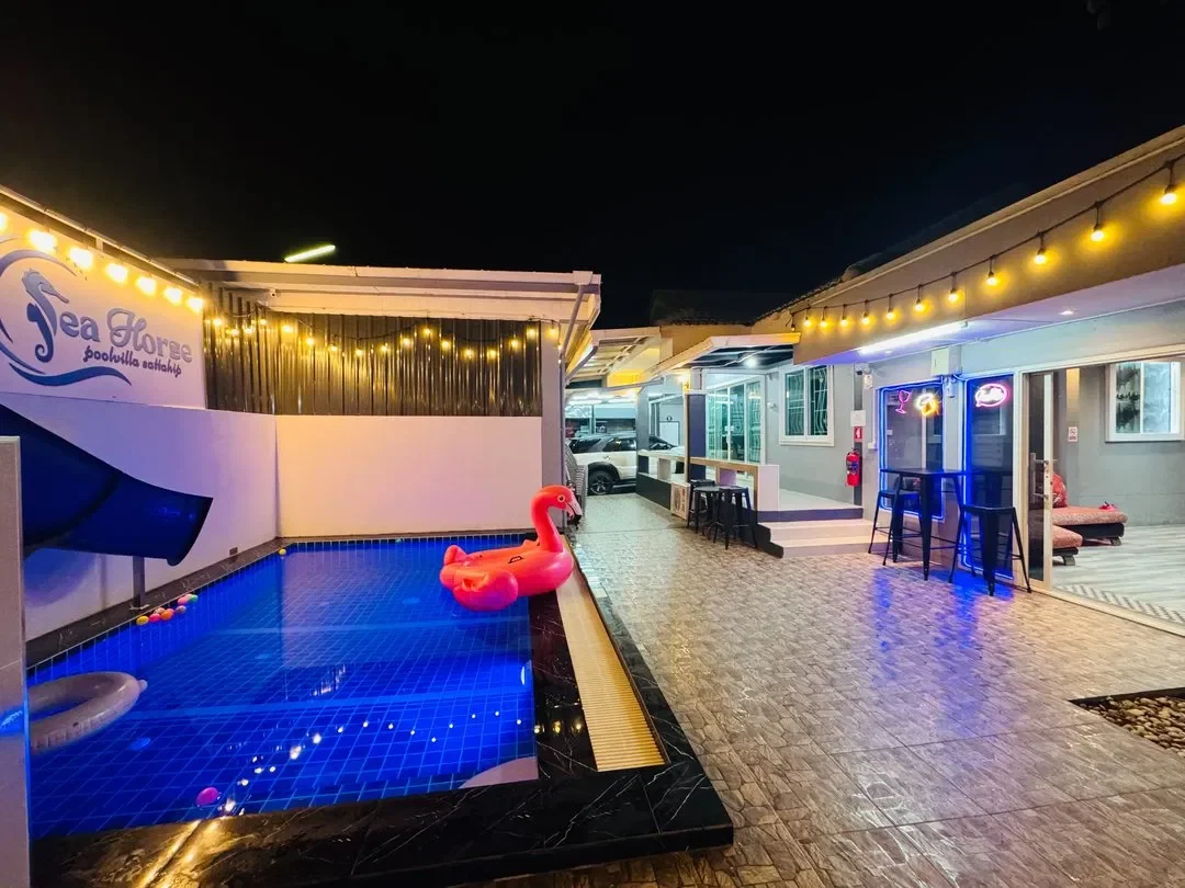 Seahorse poolvilla sattahip (SP1) สัตหีบ สูงสุด 14 คน
