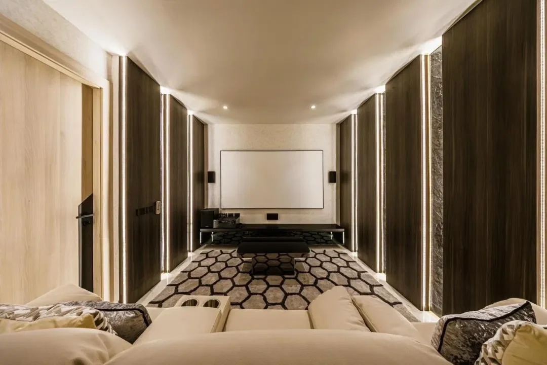 Penthouse Pandora รูปที่ 25