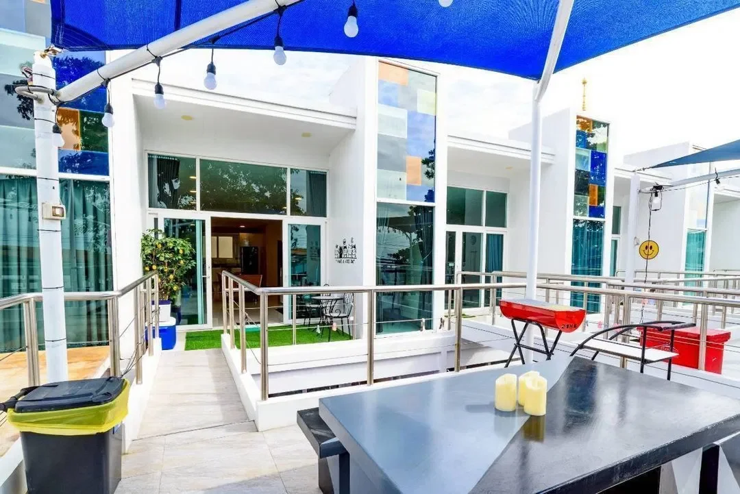 NS beach2 pool Villa สัตหีบ สูงสุด 9 คน