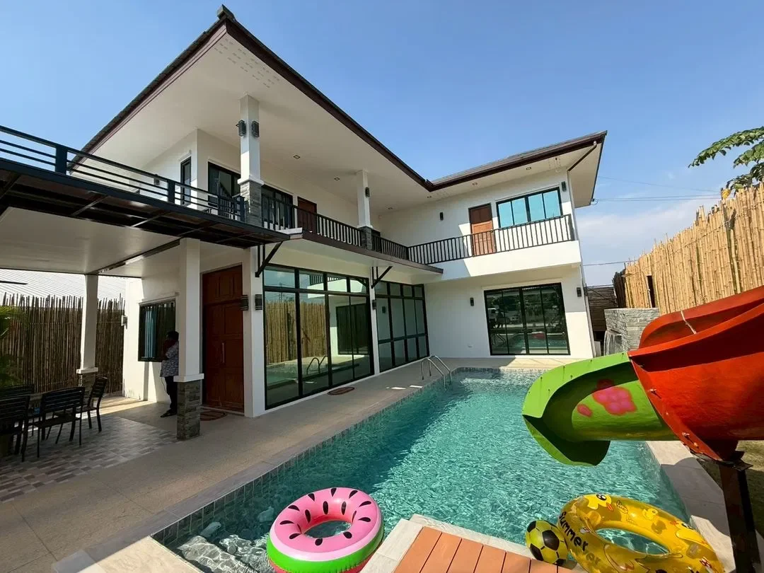 J Pool บางเสร่ รูปที่ 18