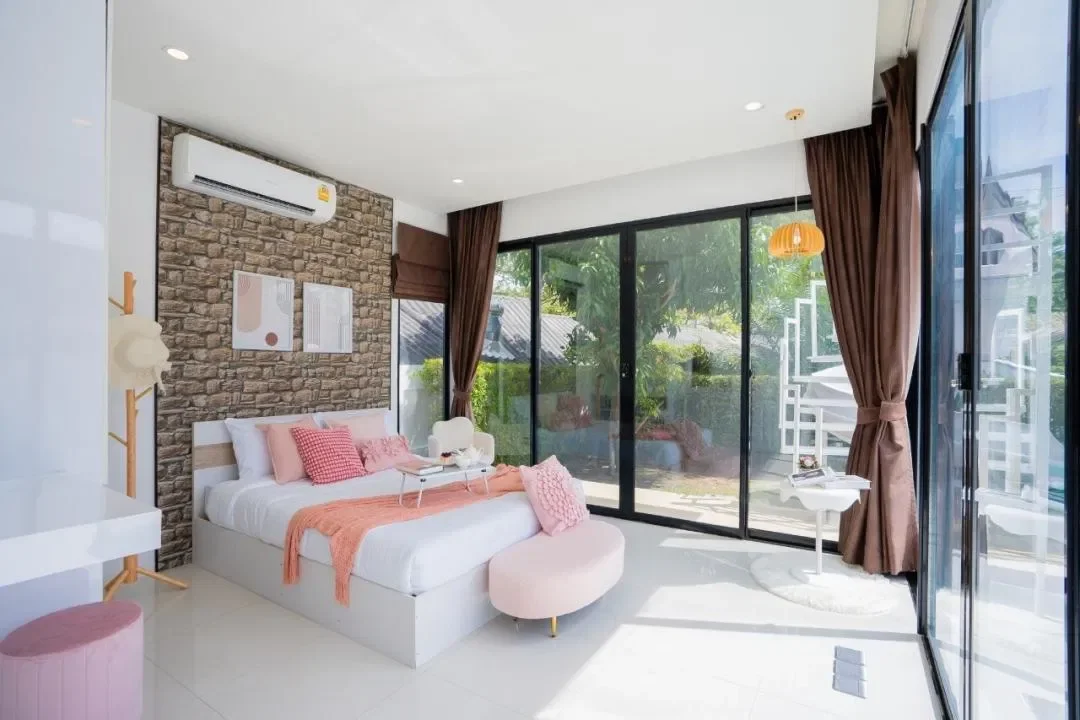 chloe house รูปที่ 2