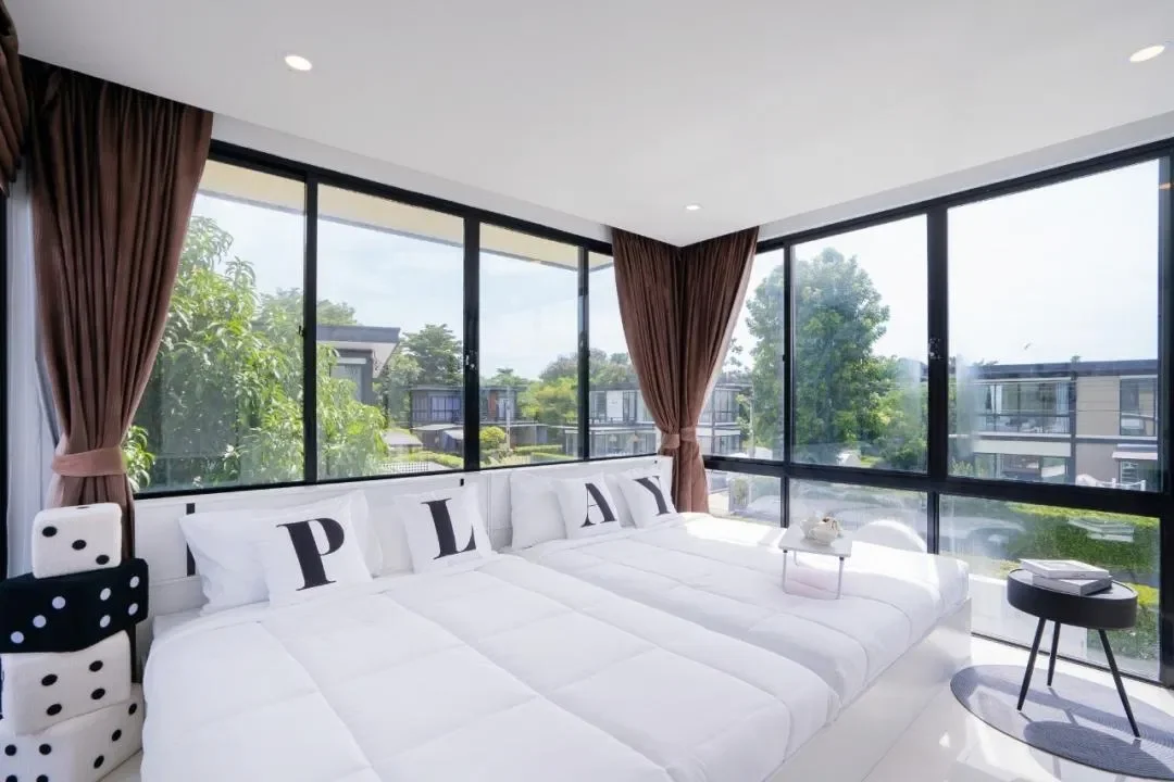 chloe house รูปที่ 3