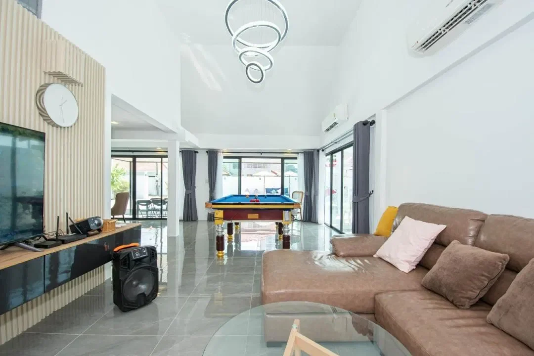 Beach point รูปที่ 28