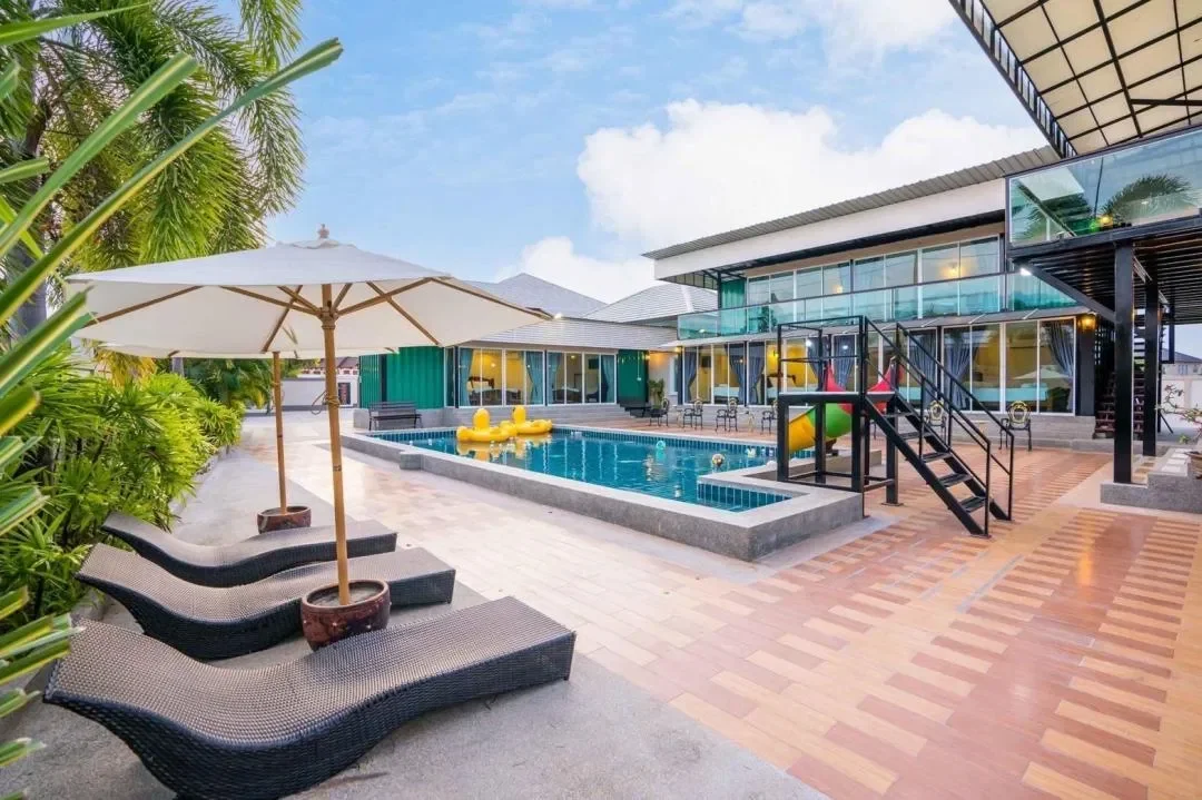 Royal bluetic pool villa by stay classy @Cha-am第15张