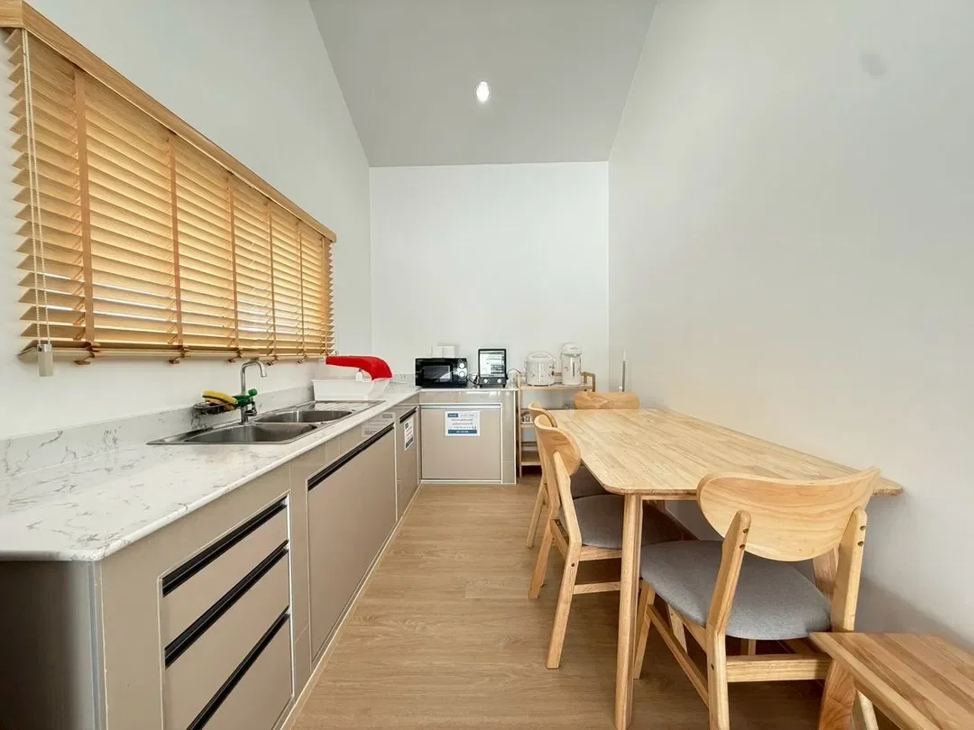 Bang Slay House photo 19