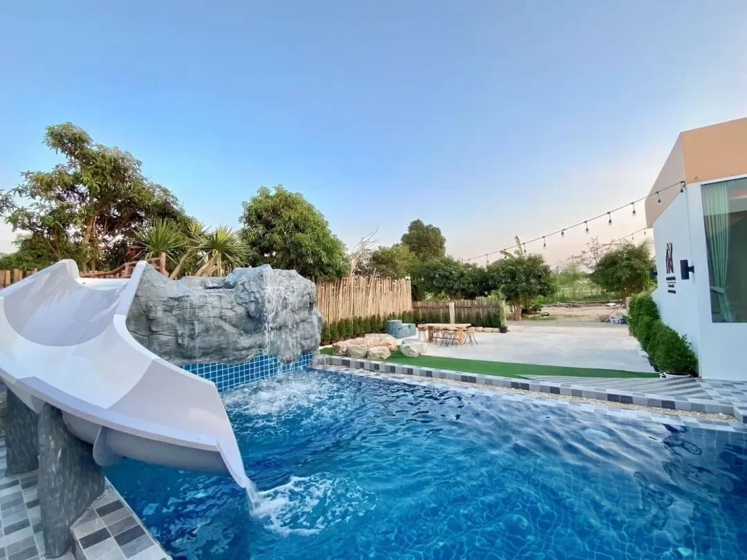 Refresh Villa สัตหีบ สูงสุด 13 คน