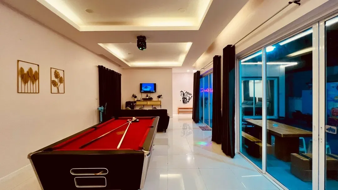 Cocktail House รูปที่ 31