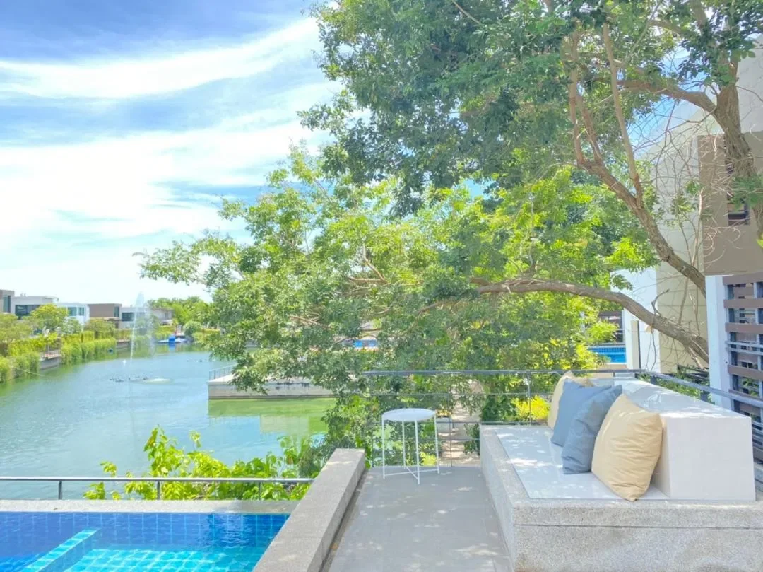 Lake view pool villa 30 รูปที่ 12