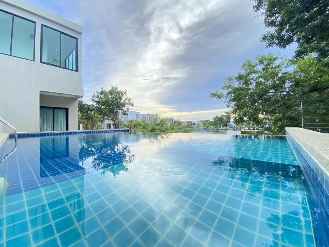 Lake view pool villa 30 รูปที่ 8