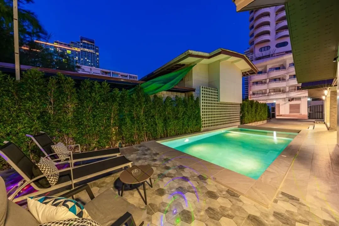 Howdy Pool Villa 1 พัทยา สูงสุด 20 คน