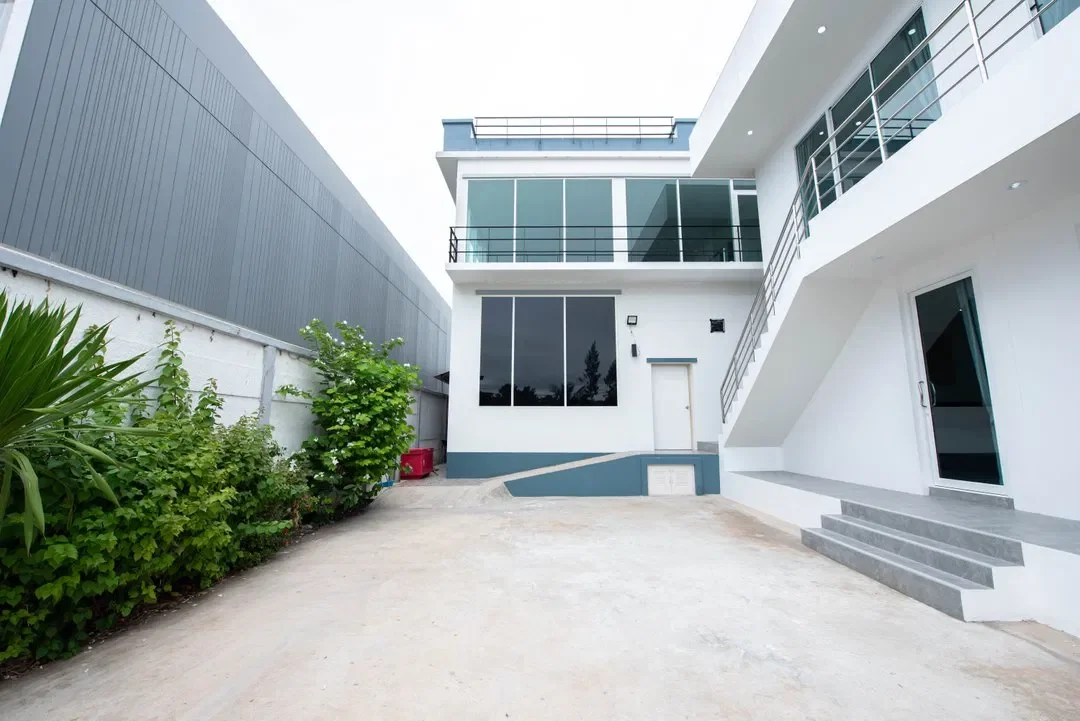 Glass House B8 รูปที่ 22