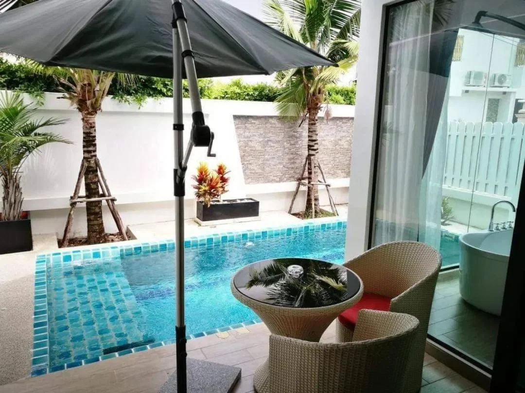 Tropicana Pool Villa Pattaya พัทยา สูงสุด 2 คน