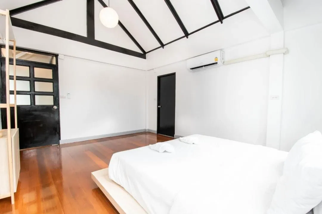 SAGA POOL HOUSE รูปที่ 16
