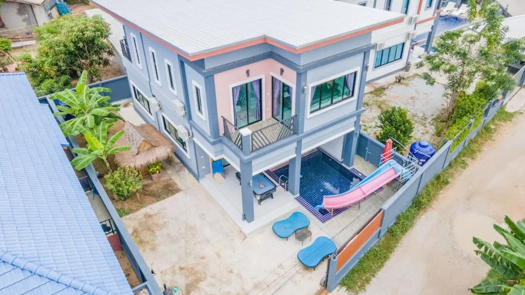 Lee luxury 39 pool villa พัทยา สูงสุด 15 คน